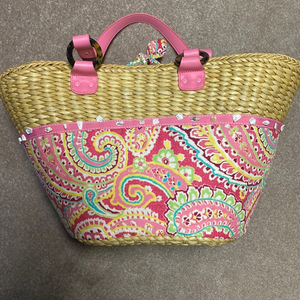 Like new, Vera Bradley woven beach bag with shell detailing NOT GOING ANY LOWER